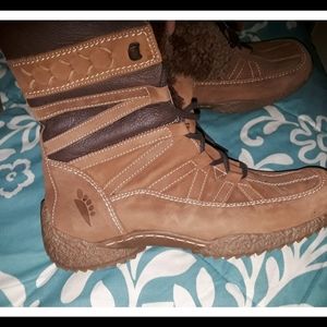 BearPaw 9.5 Womens $75 OBO